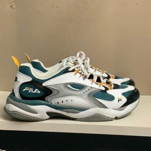 Fila Sneakers